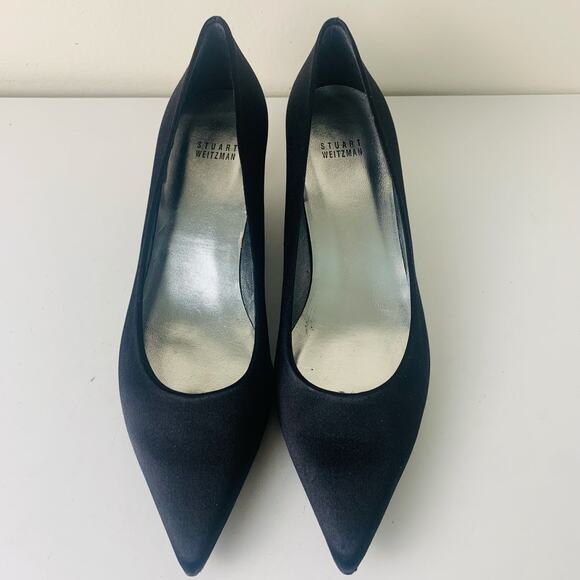 Stuart Weitzman Size 10 Poco Black Satin Pumps Kitten Heels Pointed Toe Classic - Picture 3 of 14